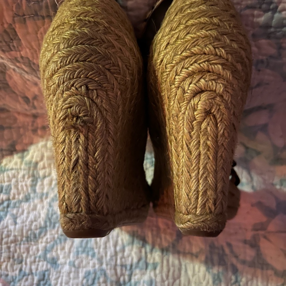 Sam Edelman Brown Black Platform Sandals with Intricate Straps - Picture 3 of 6